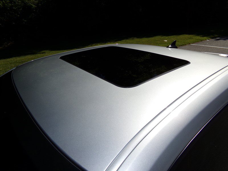 Used 2010 Chevrolet Camaro SS RWD image 10