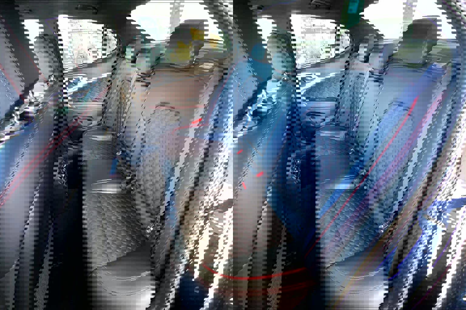 Used 2021 Genesis G70 3.3T w/ Sport Package image 21