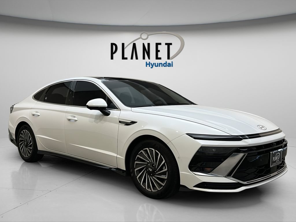 Certified 2025 Hyundai Sonata Limited