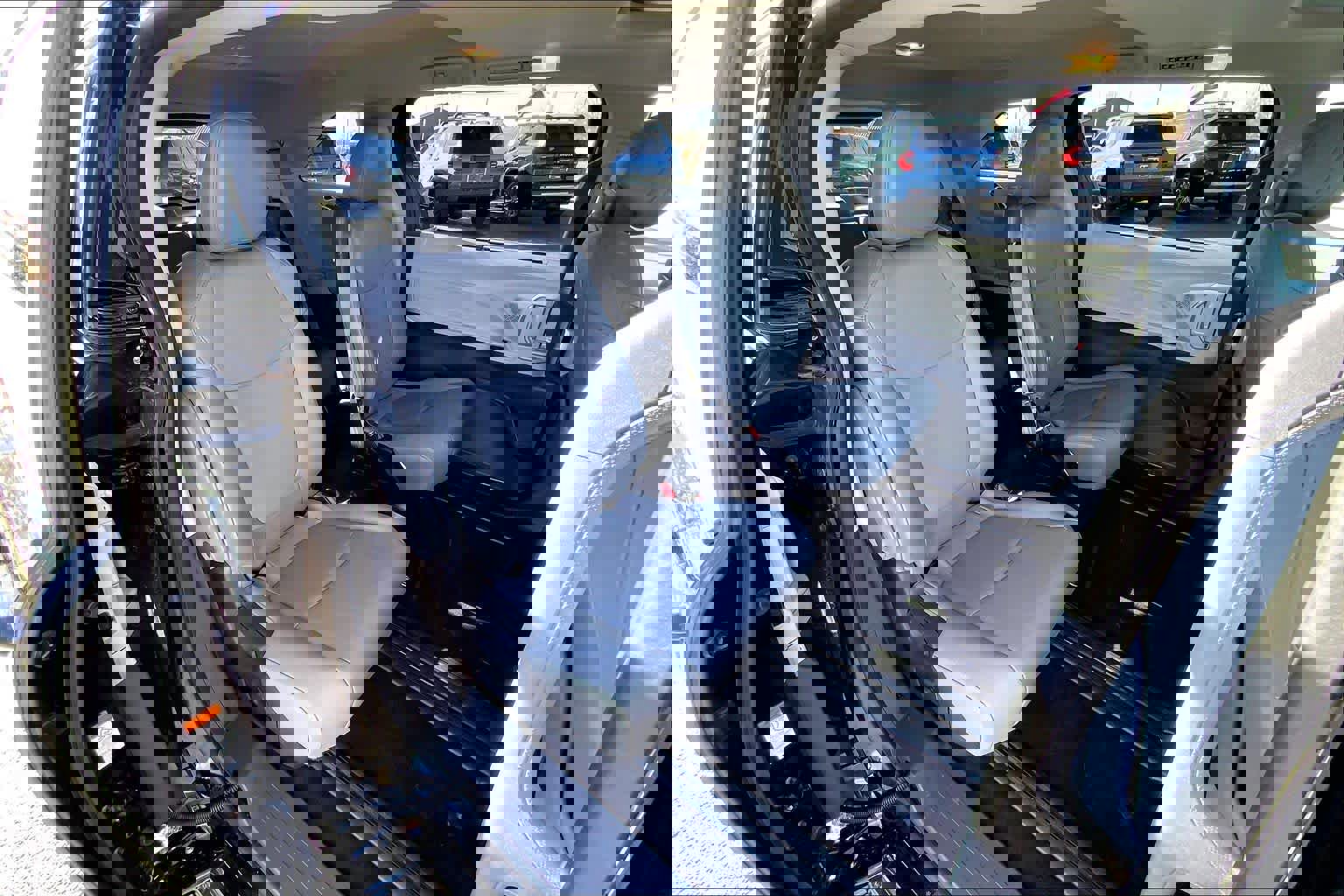 Used 2023 Toyota Sienna XLE image 19