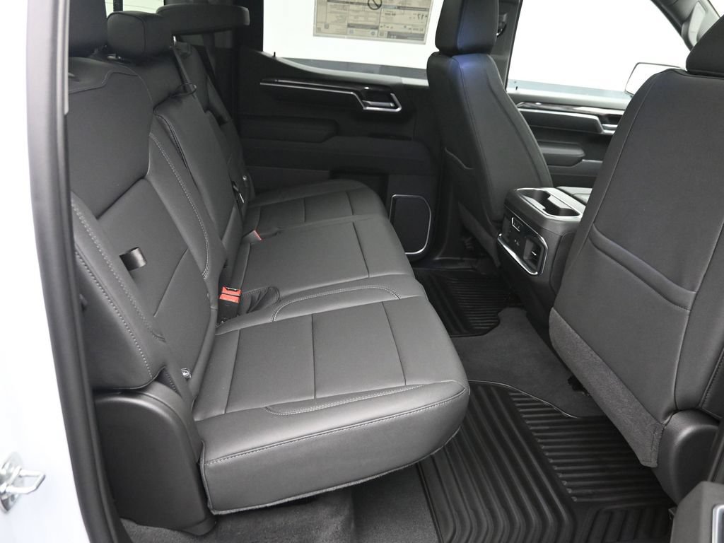 New 2026 Chevrolet Silverado 1500 LTZ w/ Z71 Off-Road Package AWD/4WD image 10