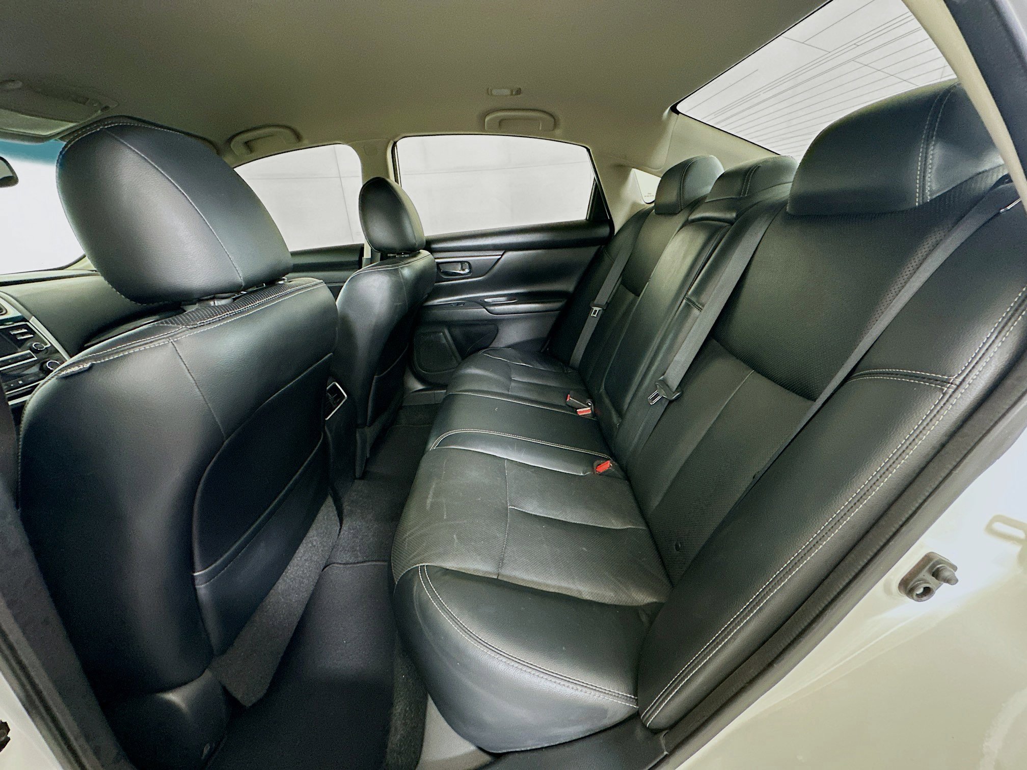 Used 2018 Nissan Altima 2.5 SL FWD image 26