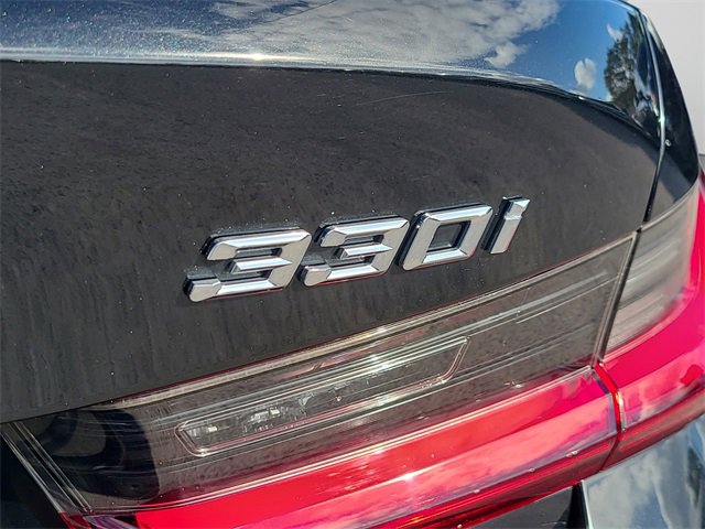 Used 2025 BMW 330i Sedan image 10
