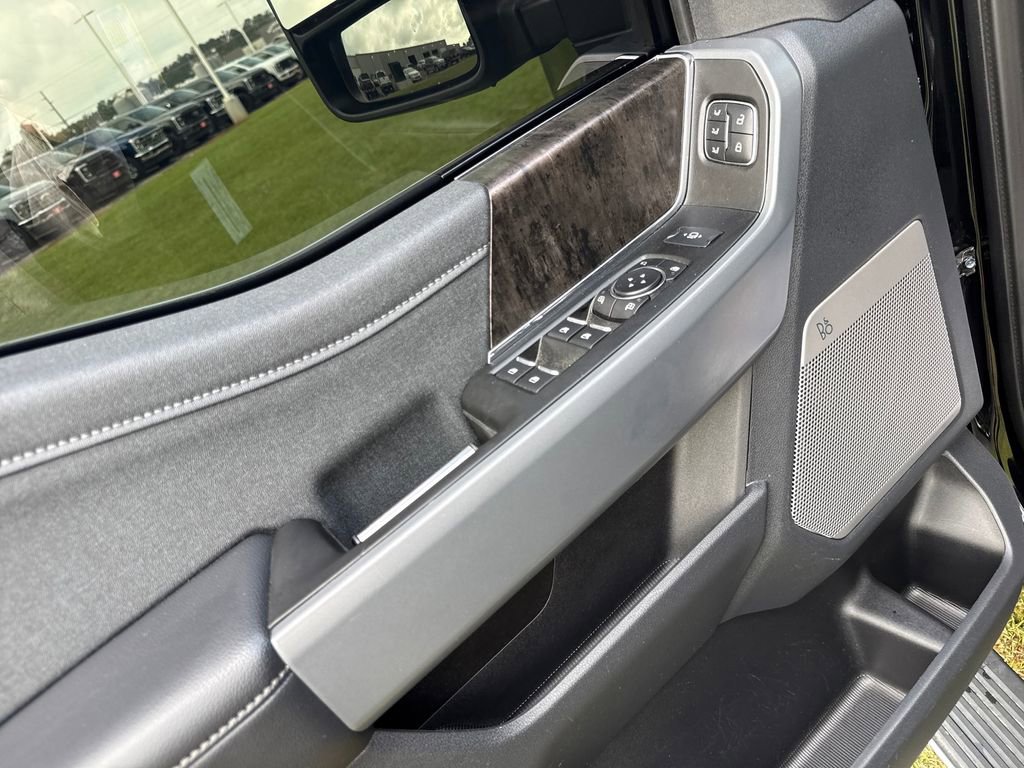 Used 2024 Ford F250 Lariat w/ Lariat Ultimate Package image 12