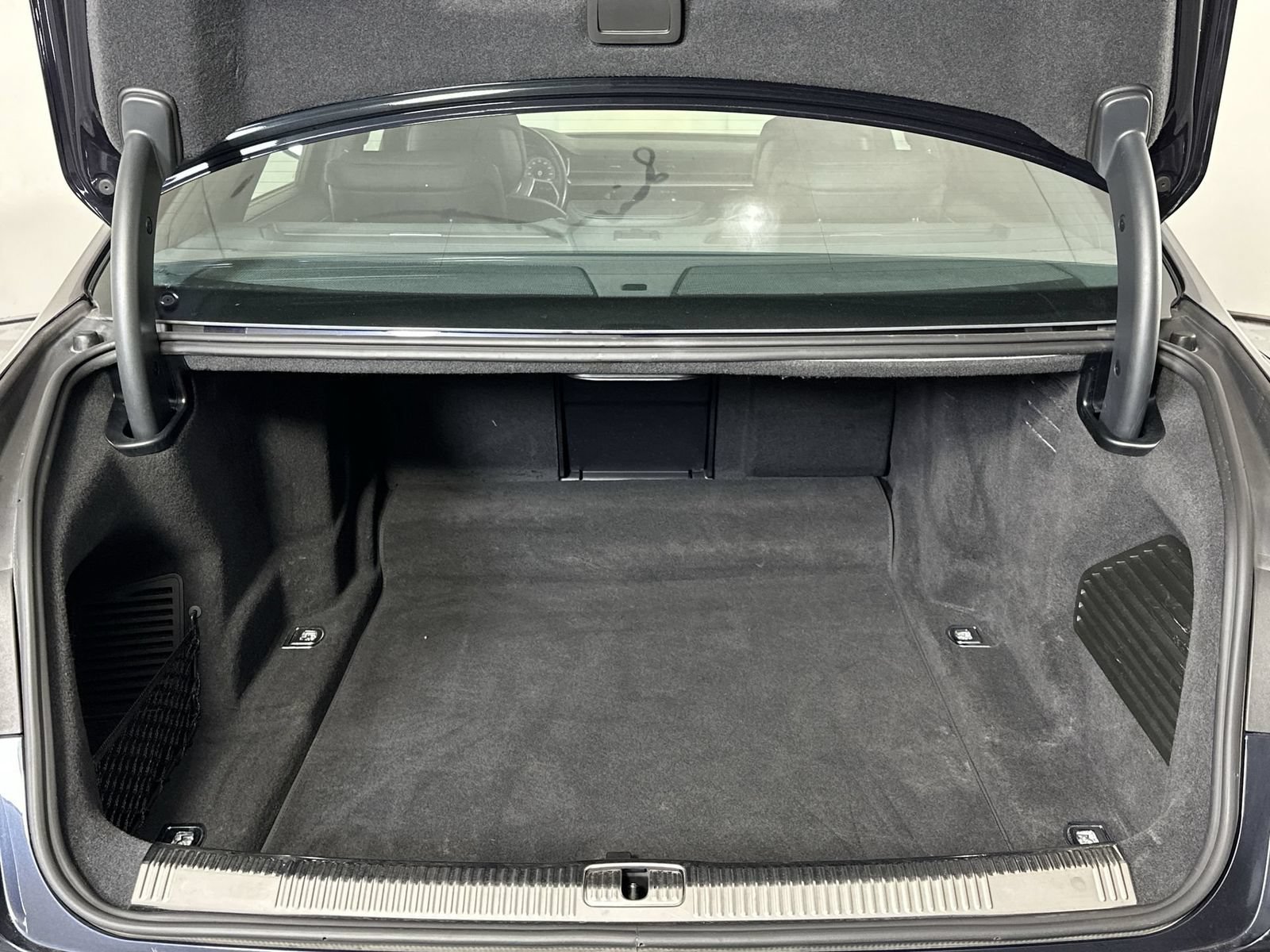 Used 2019 Audi A8 L 3.0T w/ Executive Package AWD/4WD image 25