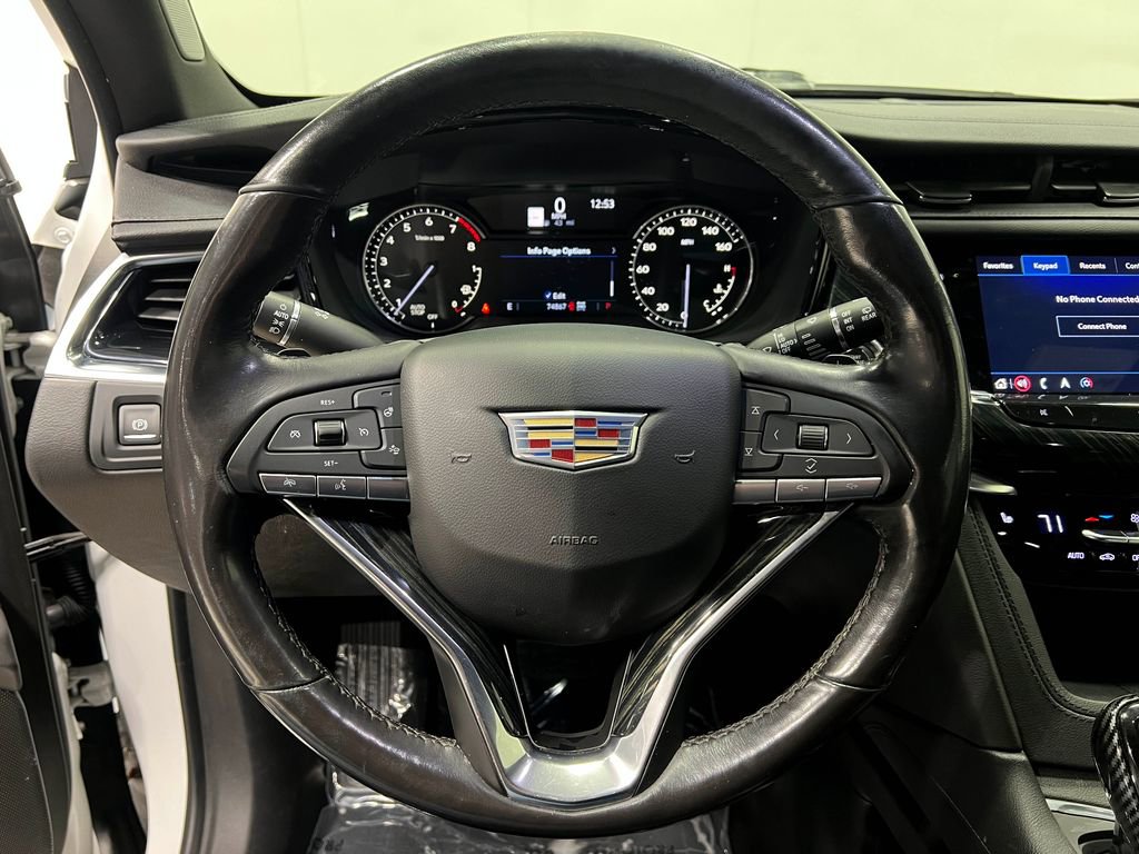 Used 2021 Cadillac XT6 Premium Luxury image 22