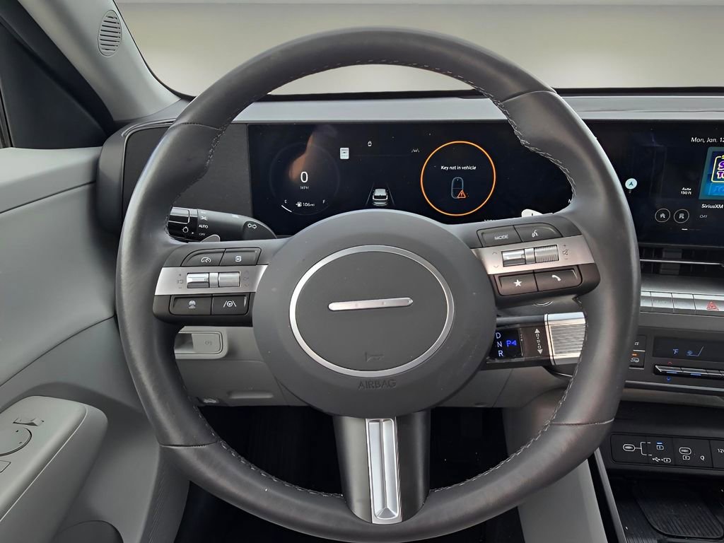 Used 2024 Hyundai Kona Limited image 28