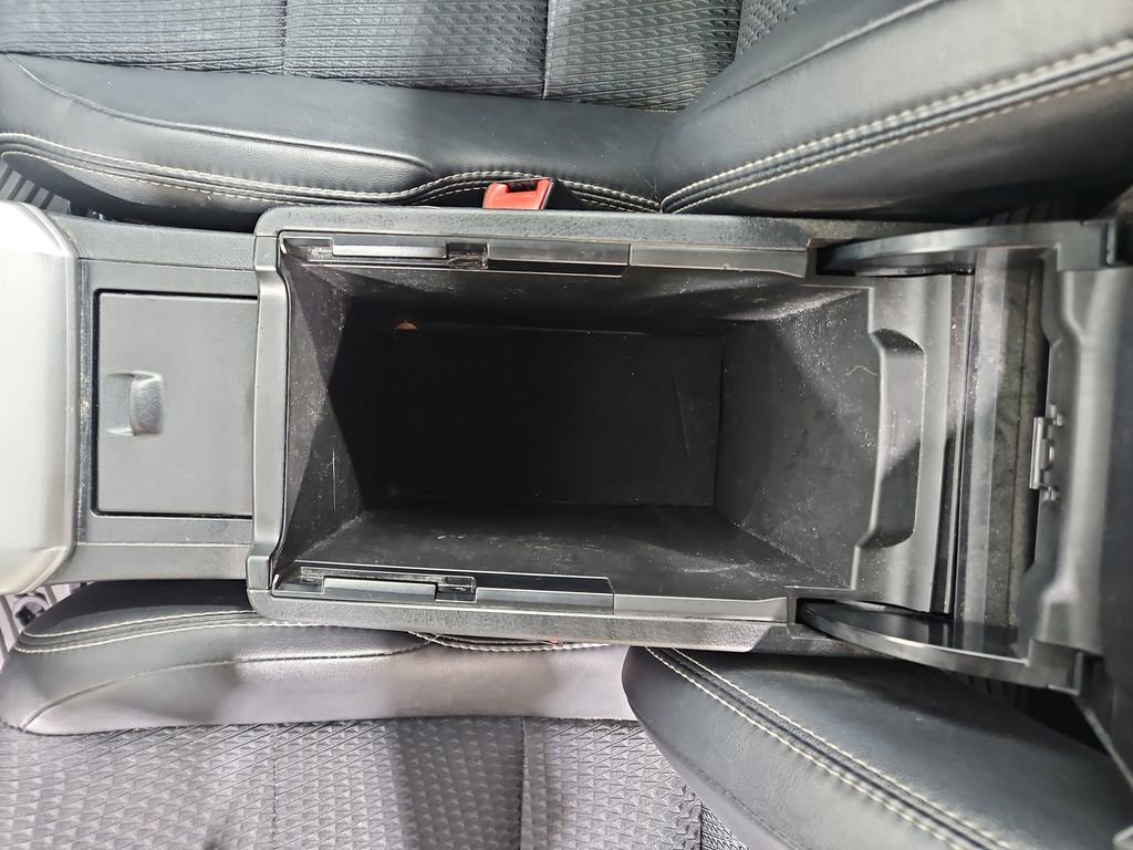 Used 2012 Toyota Camry SE image 23