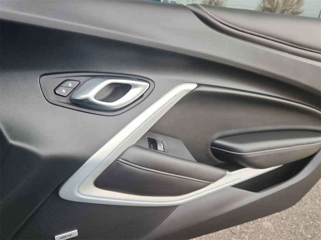 Used 2022 Chevrolet Camaro SS image 12