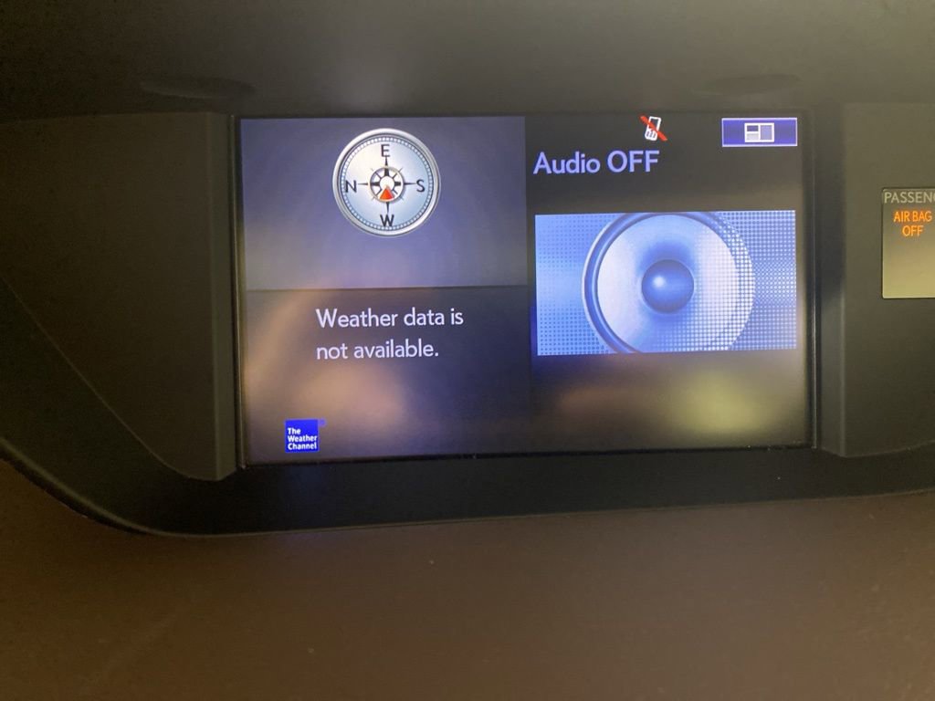 Used 2016 Lexus ES 350 w/ Luxury Package w/Wood Trim image 19