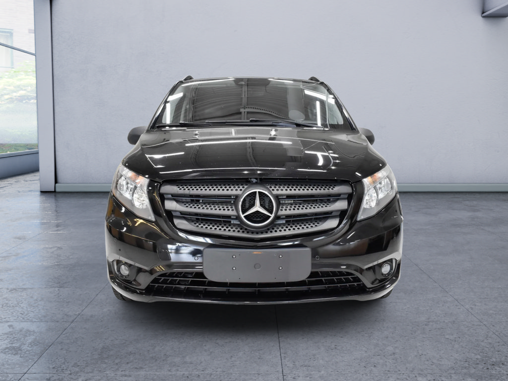Used 2016 Mercedes-Benz Metris Passenger image 9
