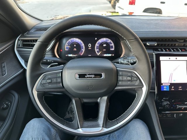 New 2025 Jeep Grand Cherokee L Limited image 29