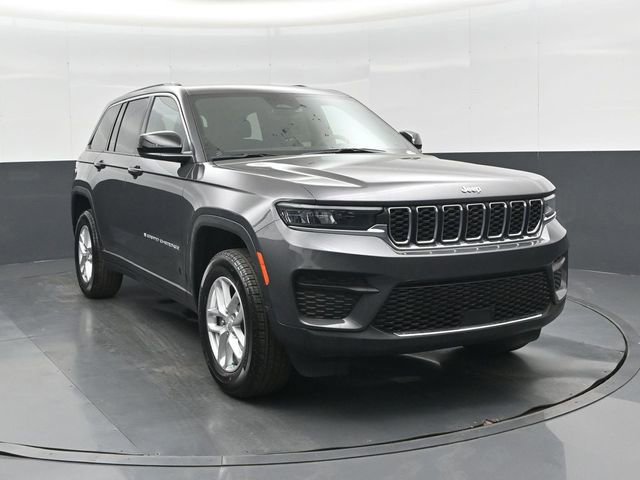 New 2026 Jeep Grand Cherokee Laredo X AWD/4WD image 10