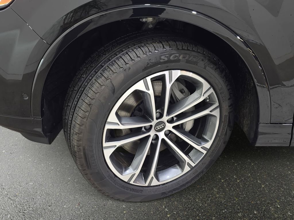 New 2026 Audi Q7 2.0T Premium AWD/4WD image 31