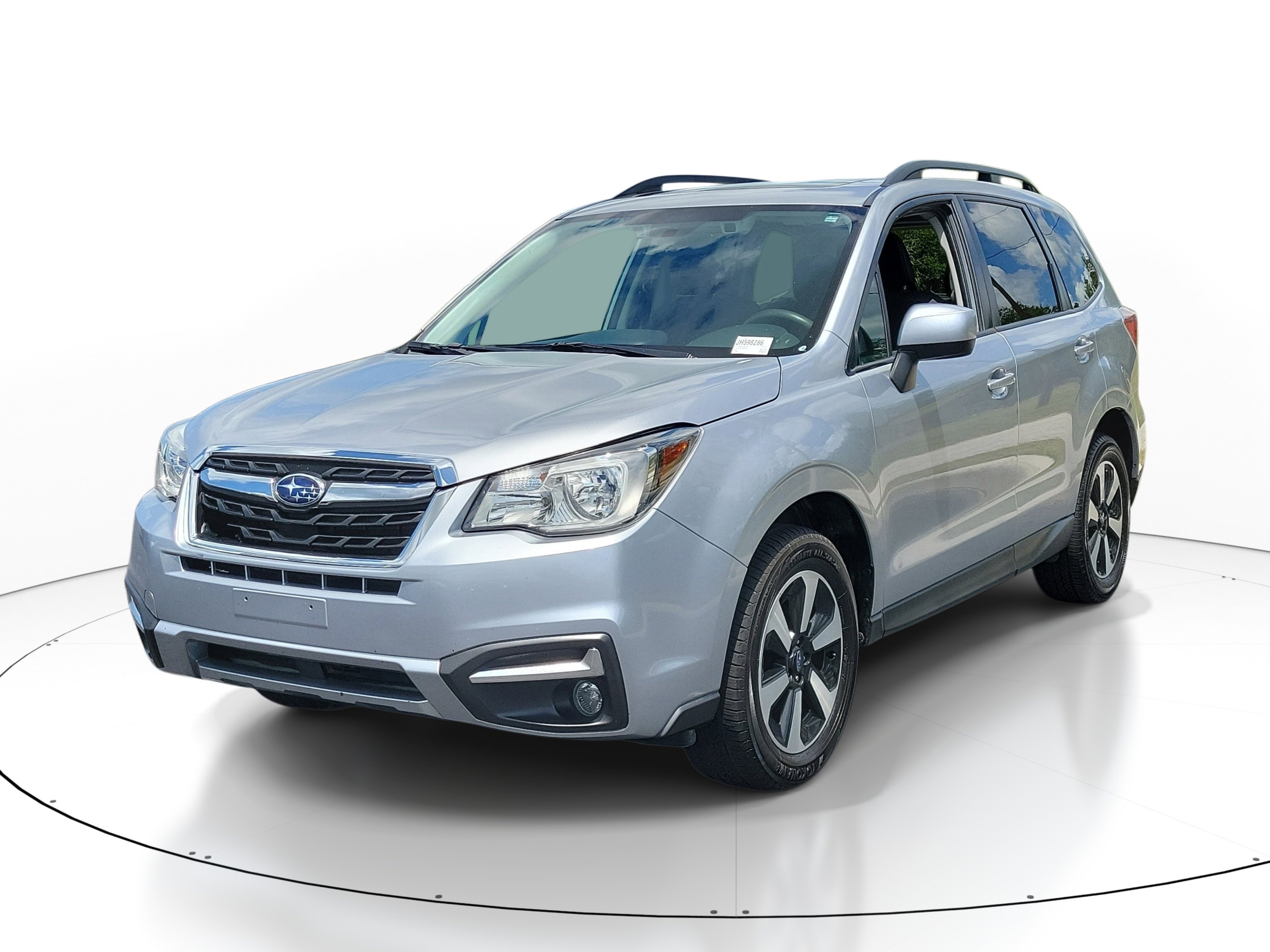 Used 2018 Subaru Forester 2.5i Premium AWD/4WD image 3