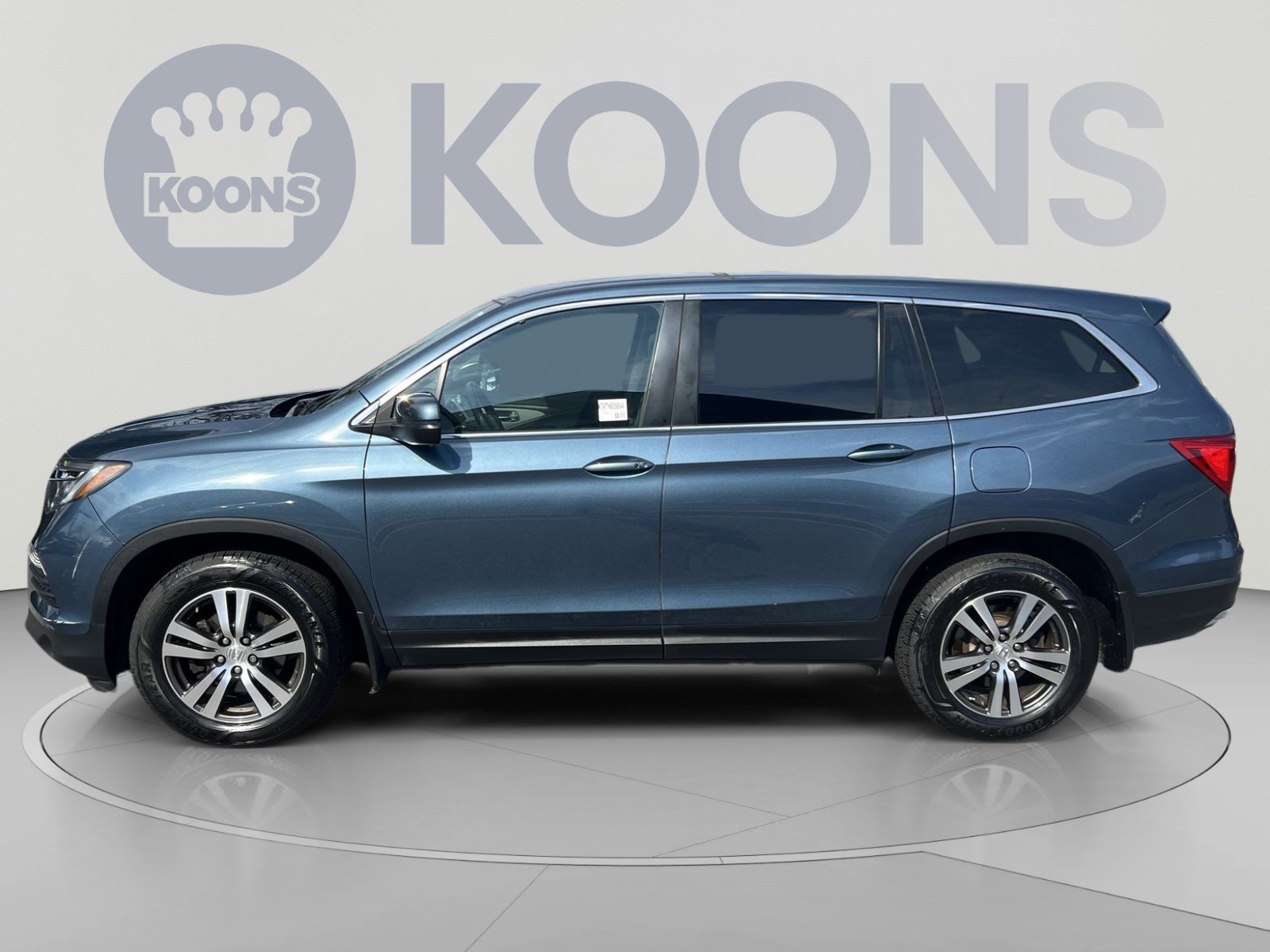 Used 2017 Honda Pilot EX-L image 2