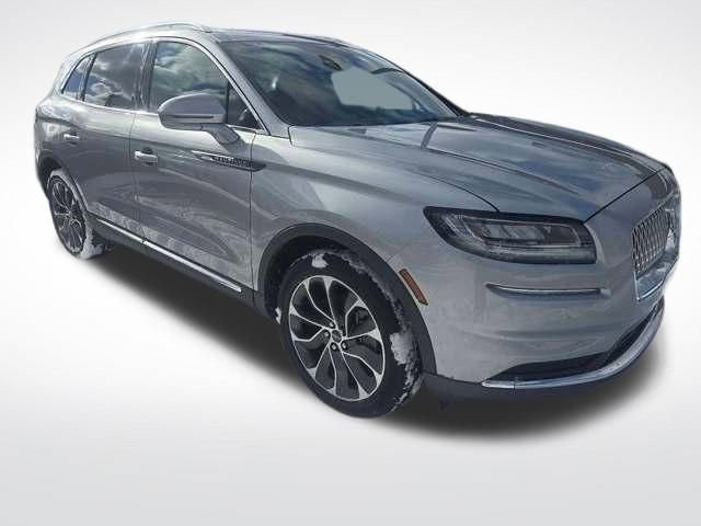 Used 2023 Lincoln Nautilus Reserve image 2