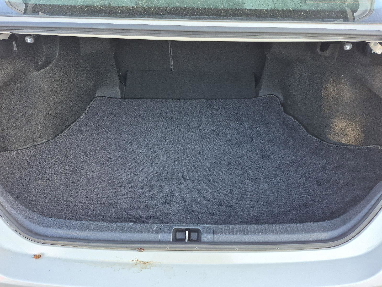 Used 2021 Toyota Camry XLE image 20