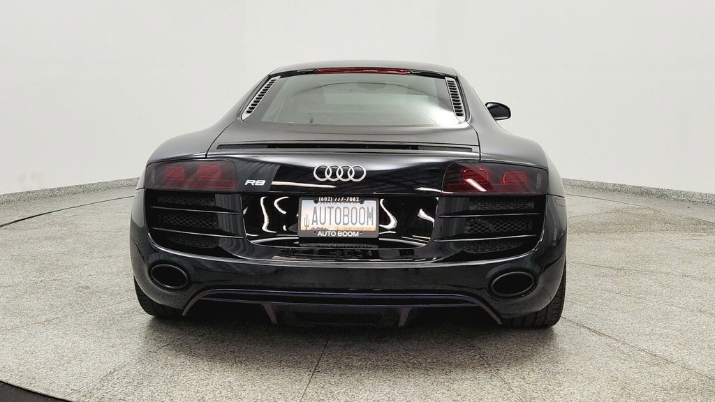 Used 2010 Audi R8 V10 AWD/4WD image 4