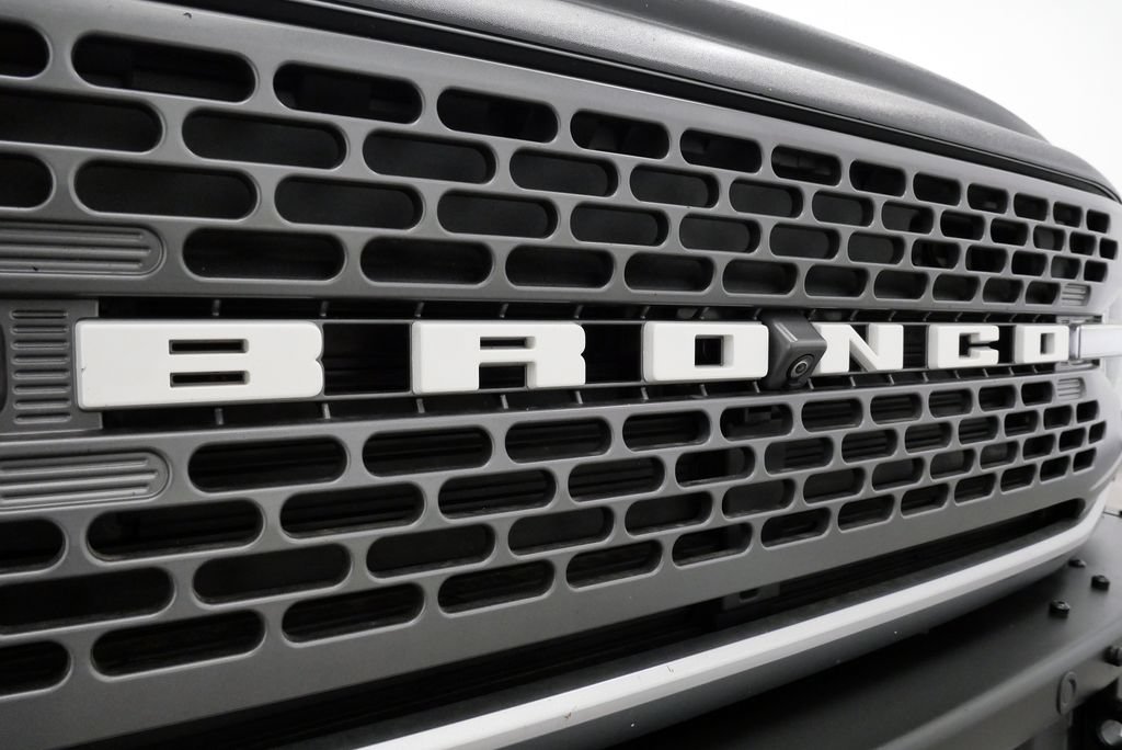 Used 2022 Ford Bronco Badlands AWD/4WD image 9