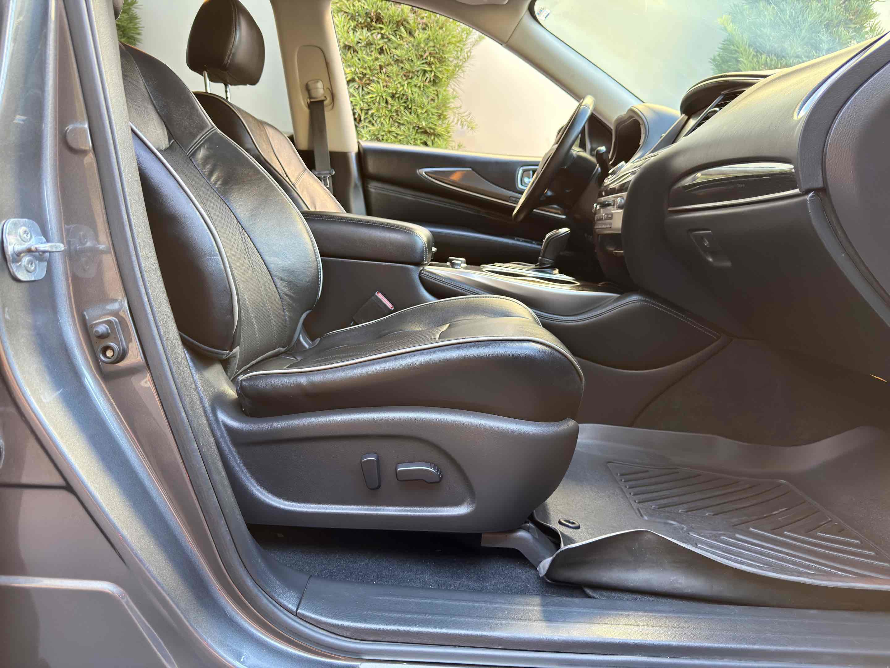 Used 2017 INFINITI QX60 FWD w/ Premium Plus Package image 57