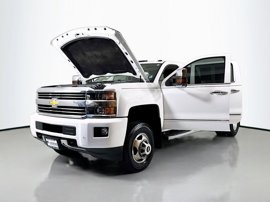 Used 2016 Chevrolet Silverado 3500 High Country w/ High Country Premium Package image 19