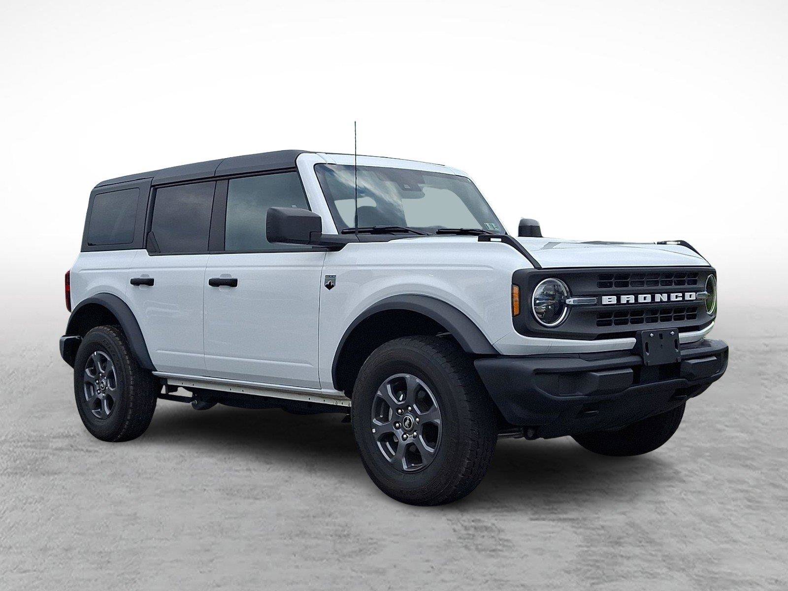 Used 2025 Ford Bronco Big Bend AWD/4WD image 1