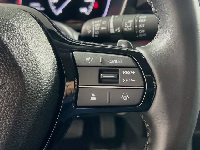 Used 2025 Honda Pilot Touring image 18