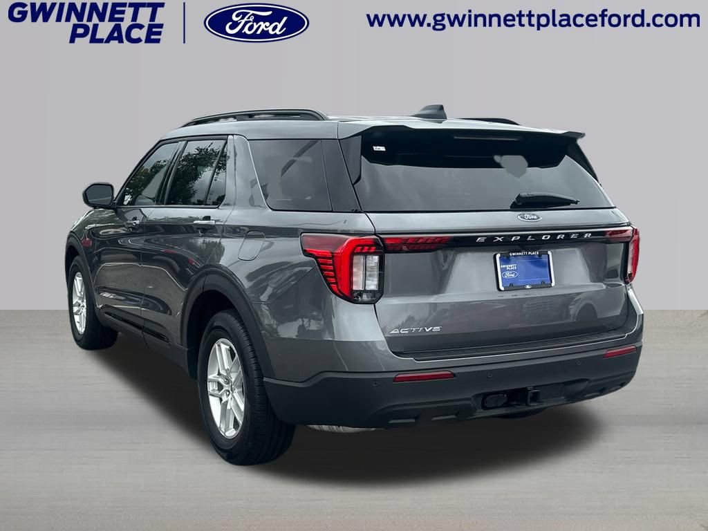 New 2026 Ford Explorer Active RWD image 7