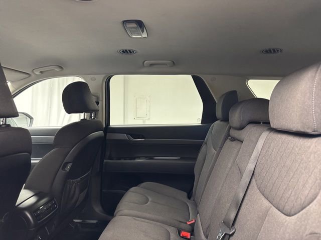 Used 2022 Hyundai Palisade SE w/ Cargo Package image 12
