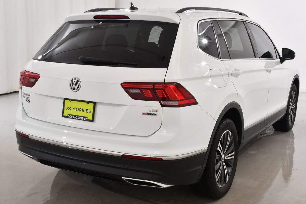 Used 2018 Volkswagen Tiguan SE w/ 18" Alloy Wheels Package AWD/4WD image 12