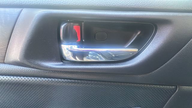 Used 2017 Subaru Outback 2.5i Limited image 31