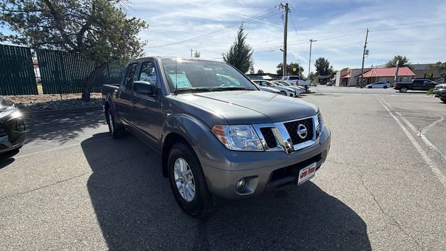 Used 2021 Nissan Frontier SV RWD image 2