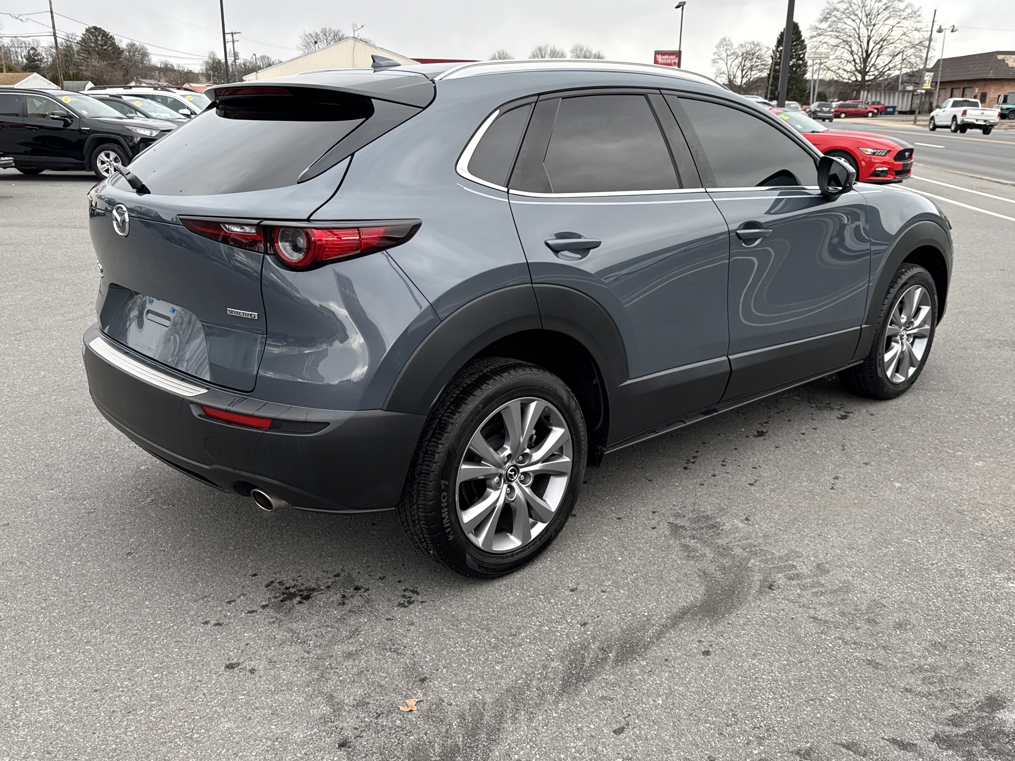 Used 2021 MAZDA CX-30 AWD 2.5 S w/ Premium Package image 3