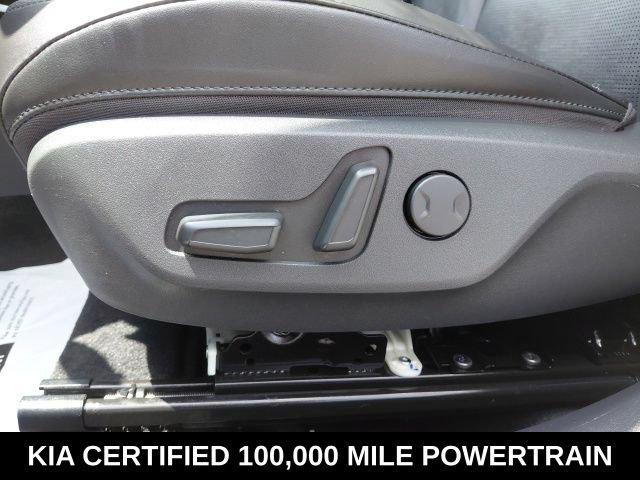 Certified 2023 Kia Niro SX Touring FWD image 22