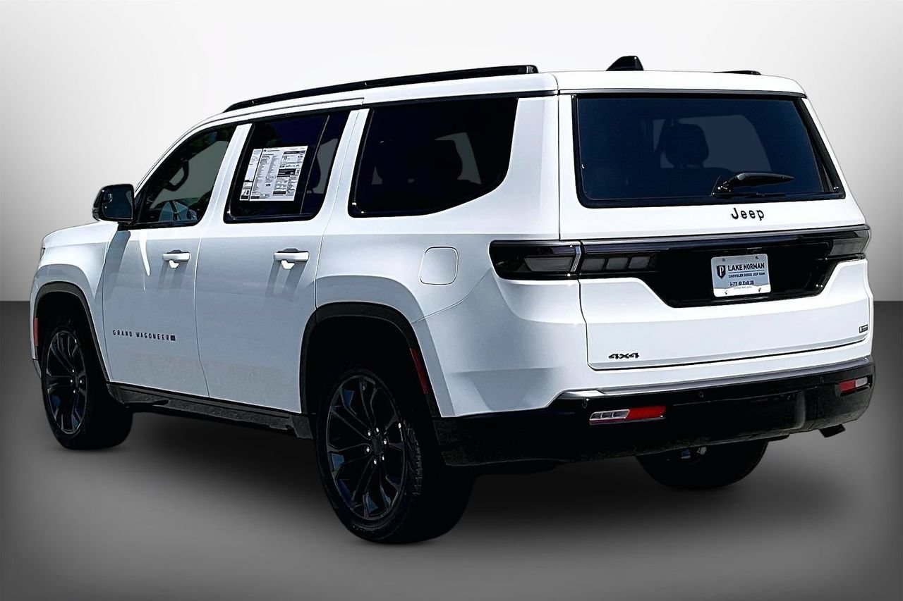 New 2026 Jeep Grand Wagoneer Summit AWD/4WD image 6