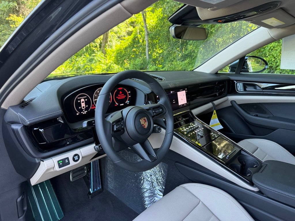 New 2026 Porsche Panamera 4 AWD/4WD image 4
