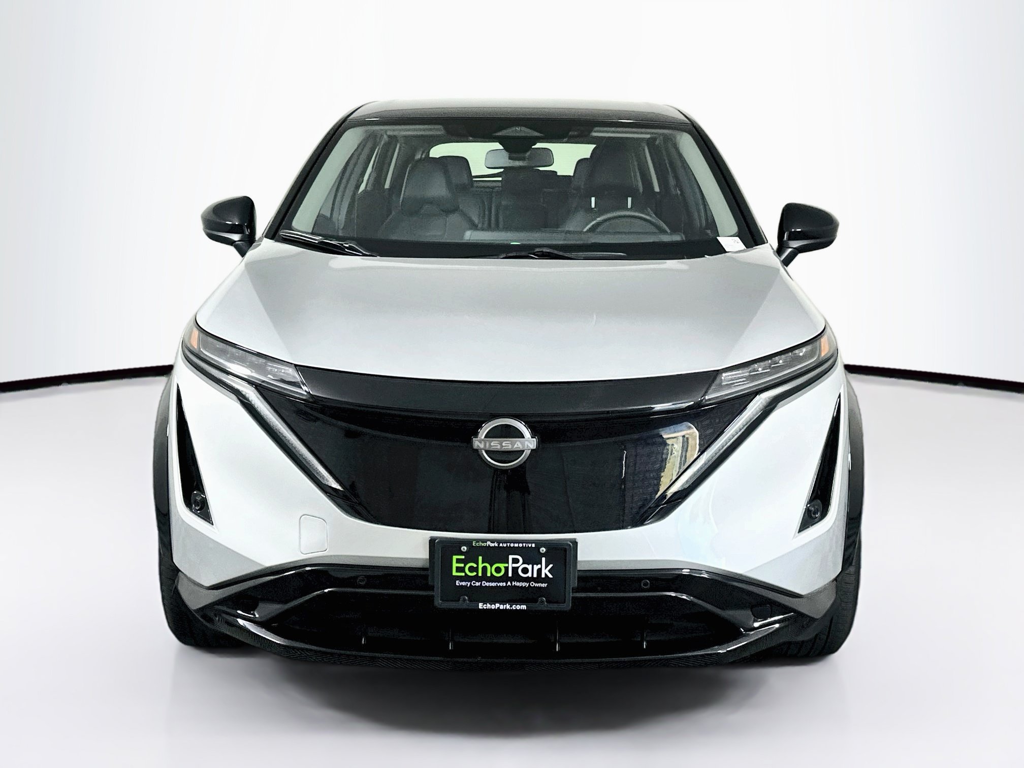 Used 2023 Nissan Ariya FWD image 2