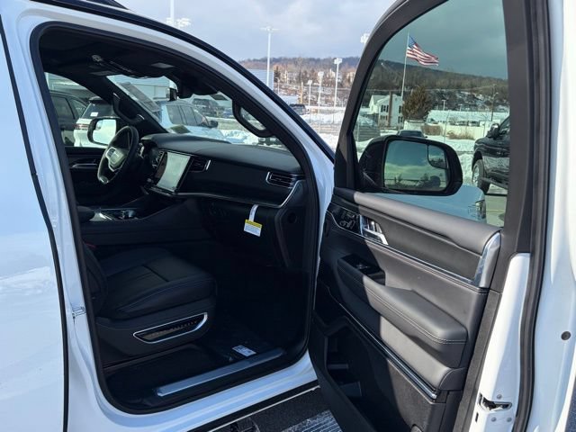 New 2026 Jeep Grand Wagoneer L Summit AWD/4WD image 27