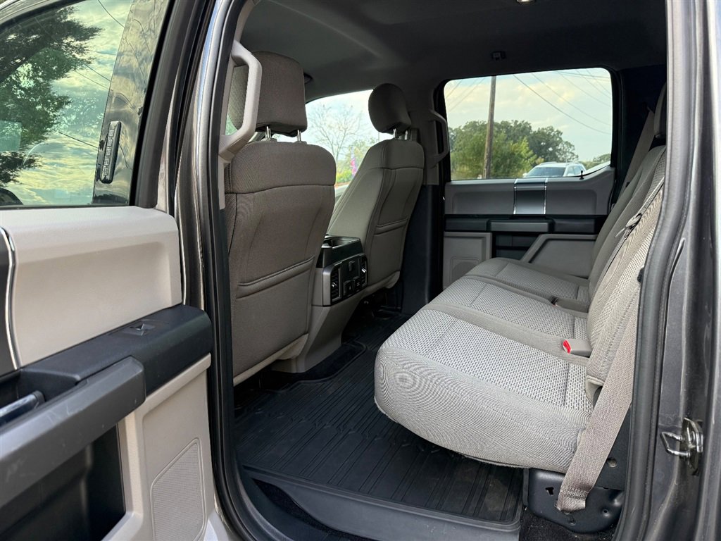 Used 2017 Ford F150 XLT w/ Equipment Group 302A Luxury image 13