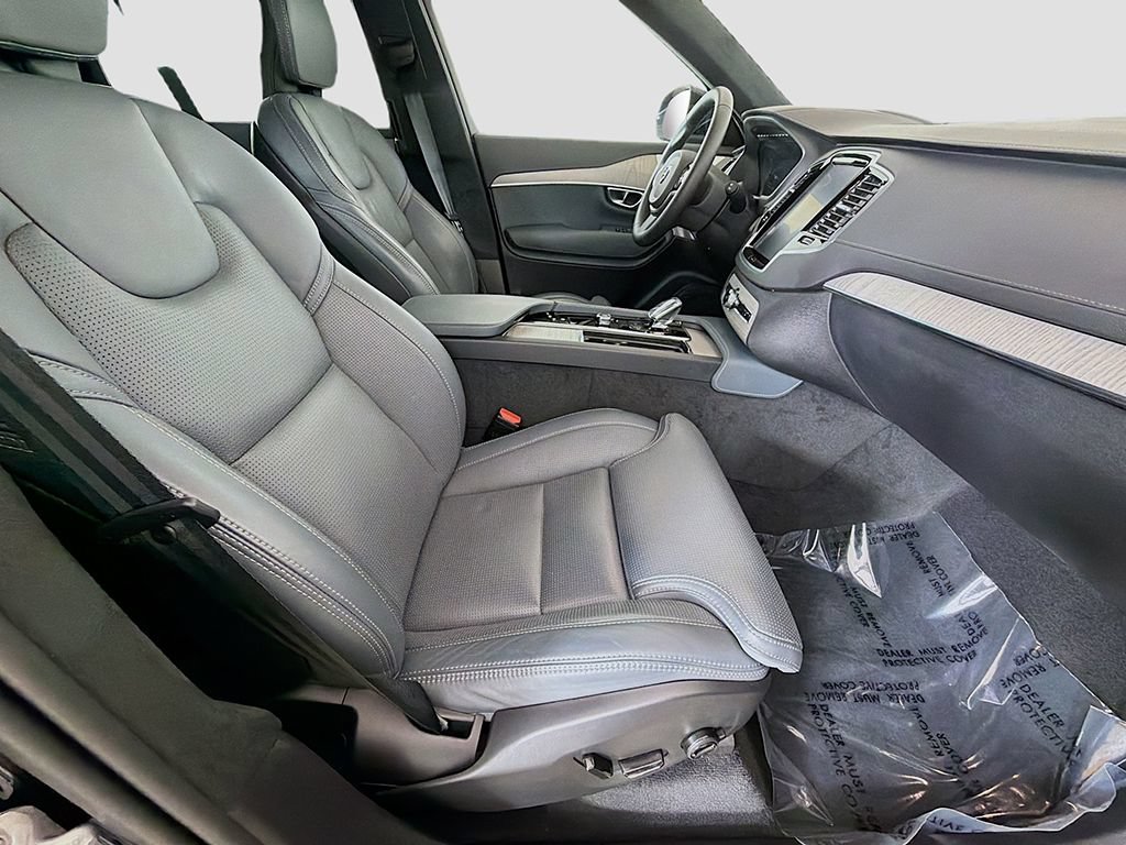 Used 2024 Volvo XC90 T8 Ultimate w/ Lounge Package AWD/4WD image 29