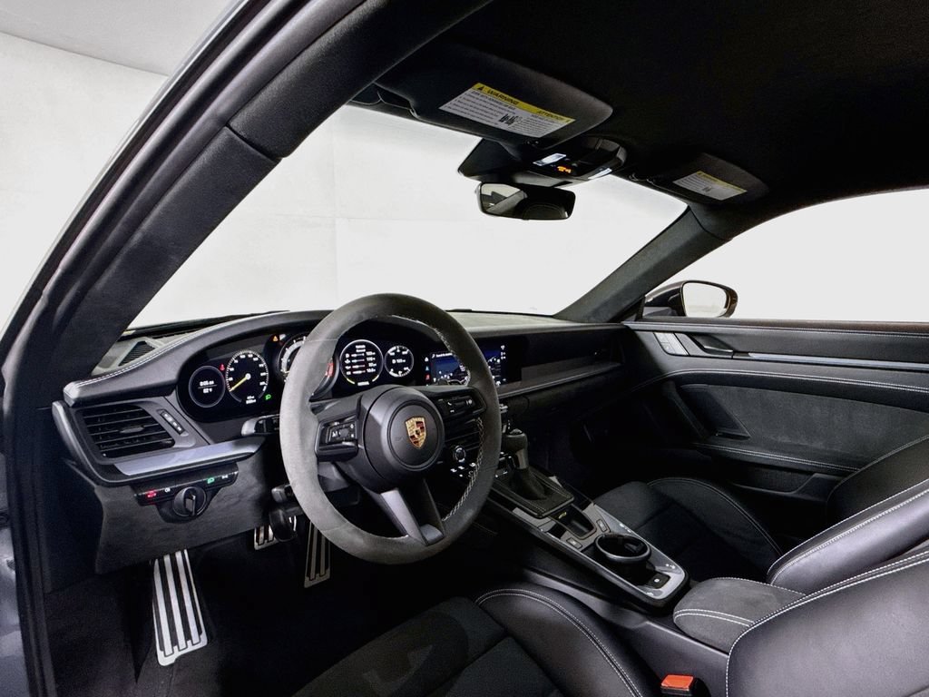 Certified 2023 Porsche 911 GT3 RWD image 11