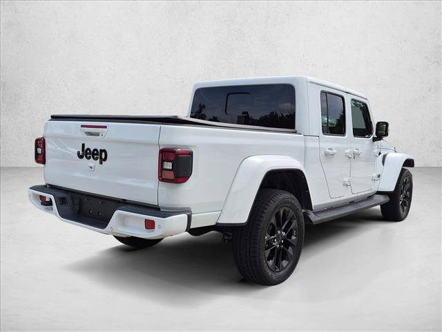 Used 2021 Jeep Gladiator Overland AWD/4WD image 5