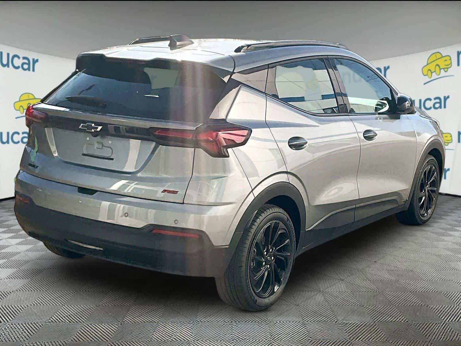 New 2027 Chevrolet Bolt RS w/ Technology Package FWD image 7