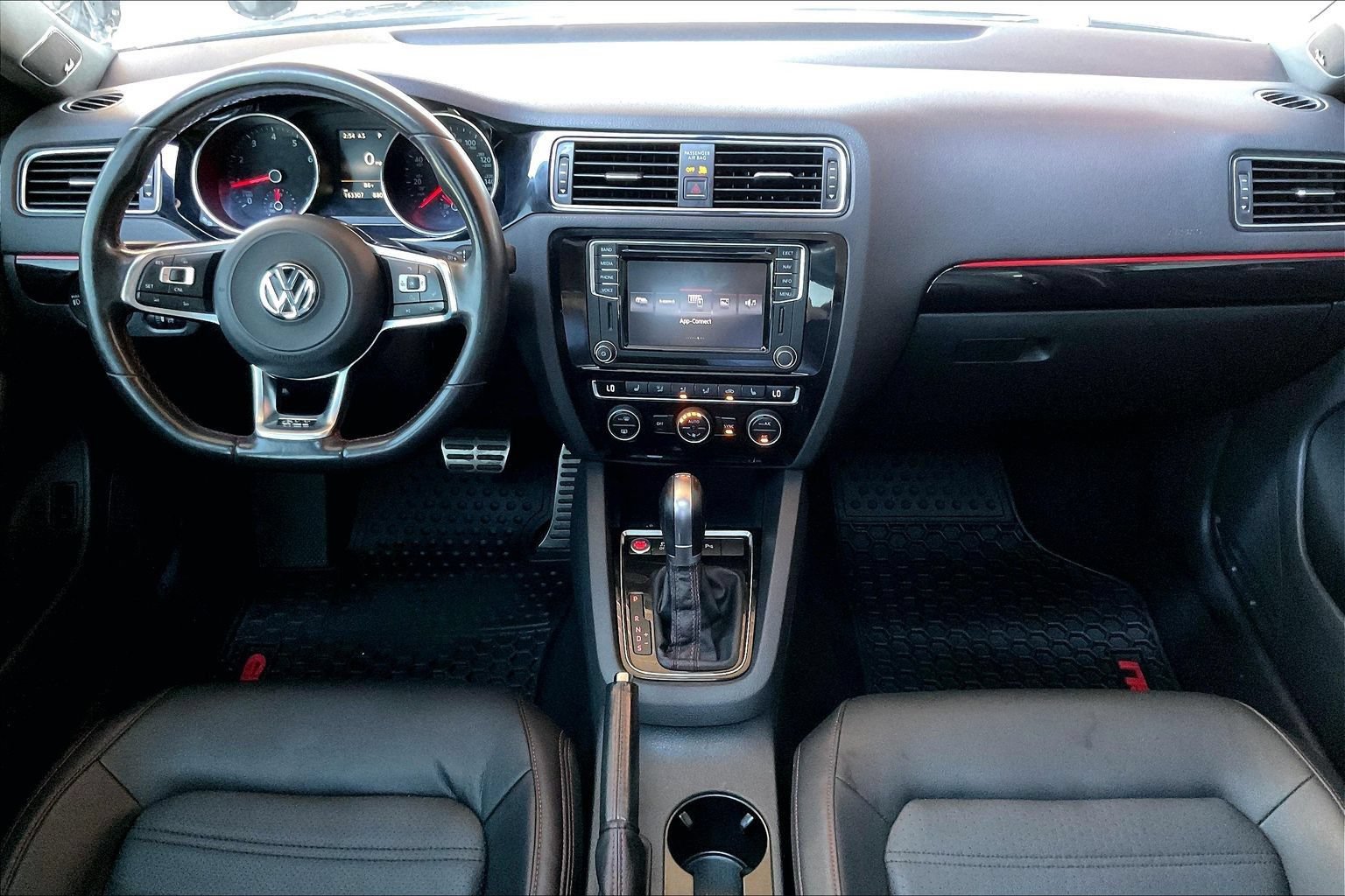 Used 2017 Volkswagen Jetta GLI FWD image 7