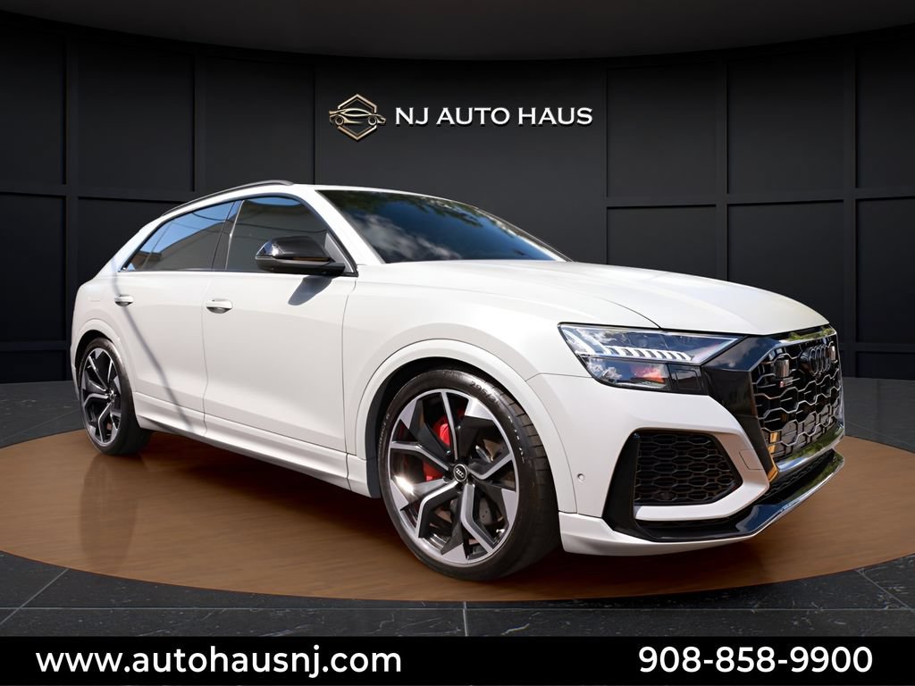 Used 2024 Audi RS Q8 AWD/4WD image 1