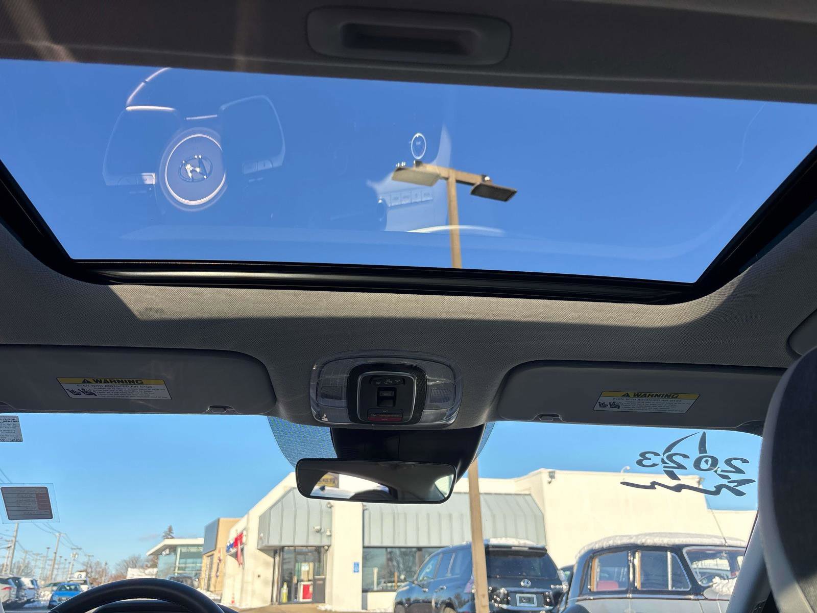 Certified 2023 Hyundai Elantra Limited w/ Cargo Package image 10