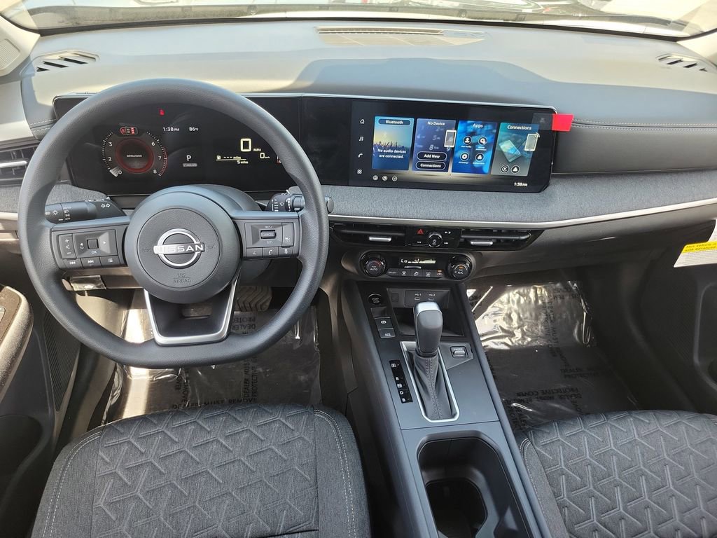 New 2026 Nissan Kicks SV w/ Charging Package FWD image 6