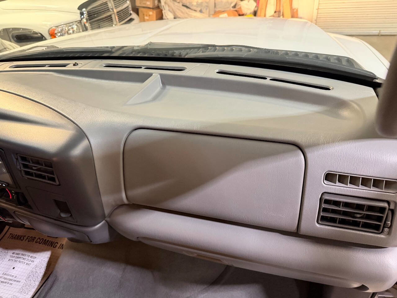 Used 2002 Ford F350 Lariat image 48