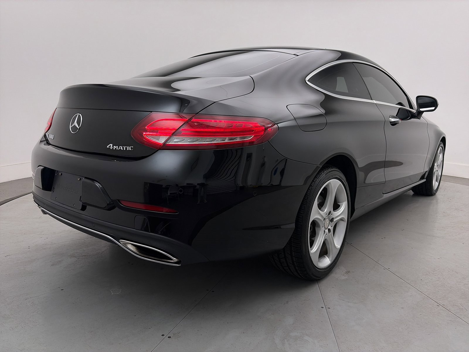Used 2017 Mercedes-Benz C 300 4MATIC Coupe image 12